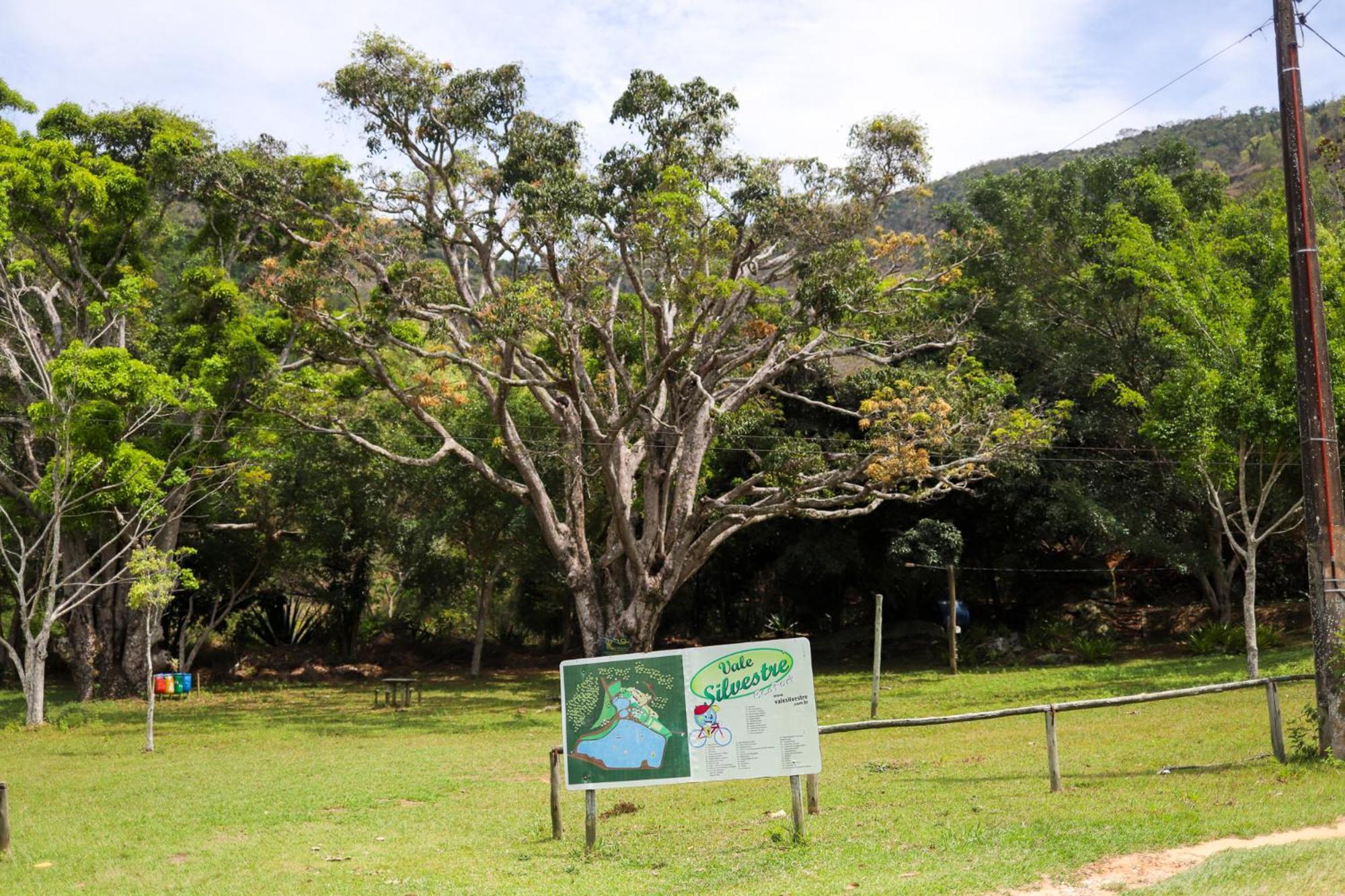 Vale Silvestre Eco Park Hotel Governador Valadares Exterior foto