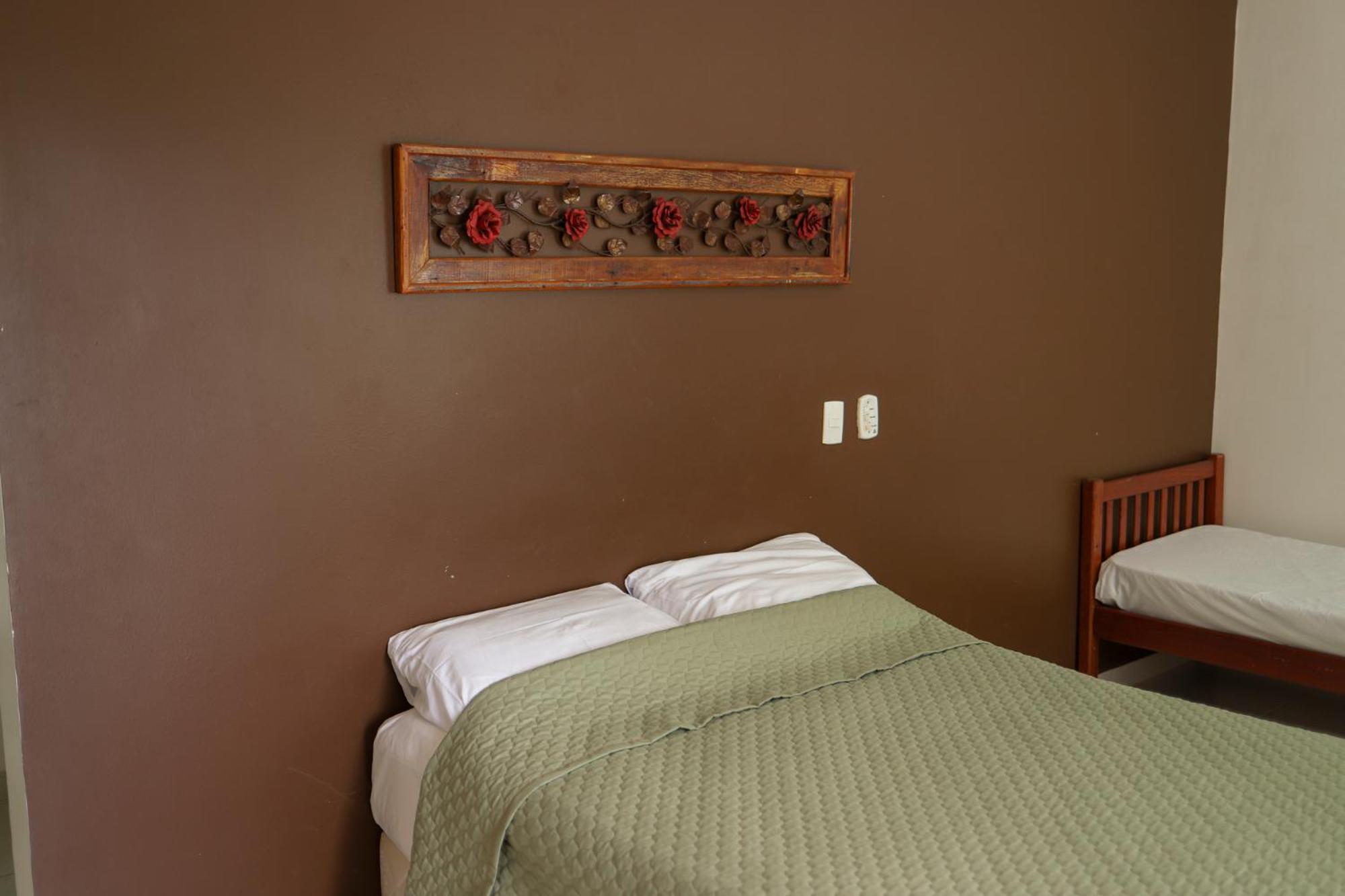 Vale Silvestre Eco Park Hotel Governador Valadares Exterior foto